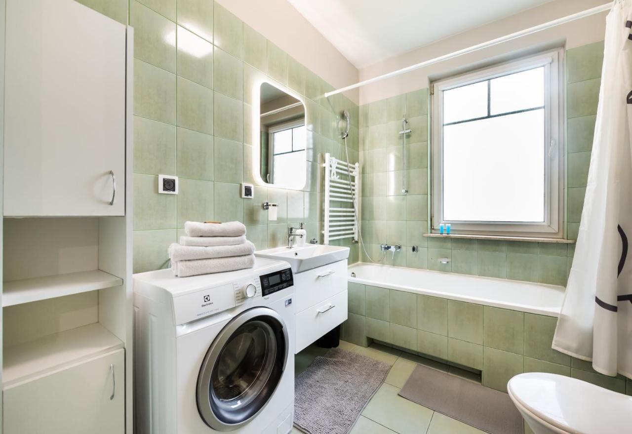 Ursus Pleasant Apartment Варшава Екстериор снимка