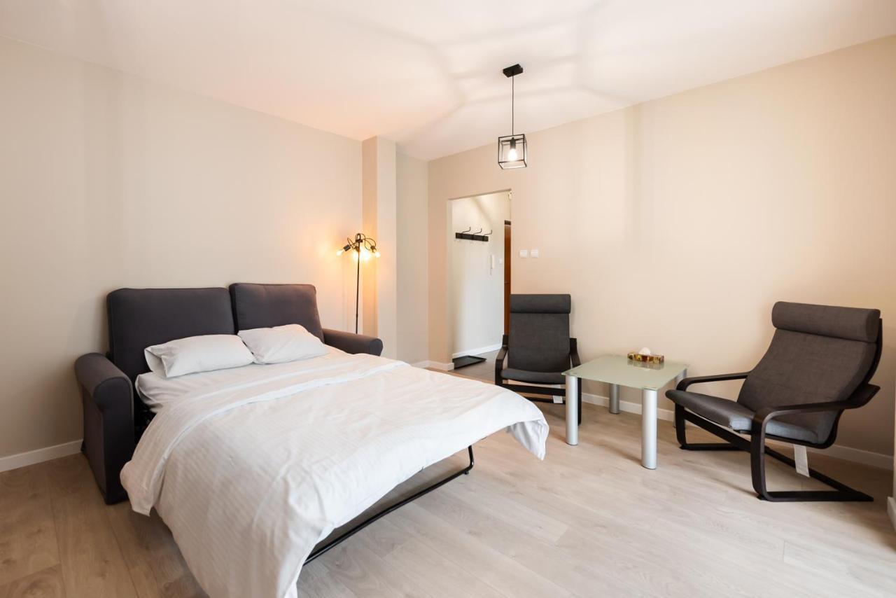 Ursus Pleasant Apartment Варшава Екстериор снимка